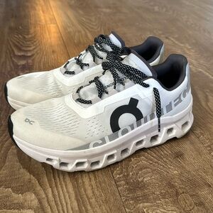 Men’s On Cloudmonster